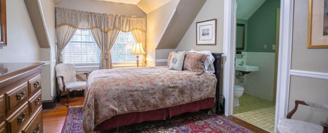 Cameron Estate Inn Mount Joy 외부 사진