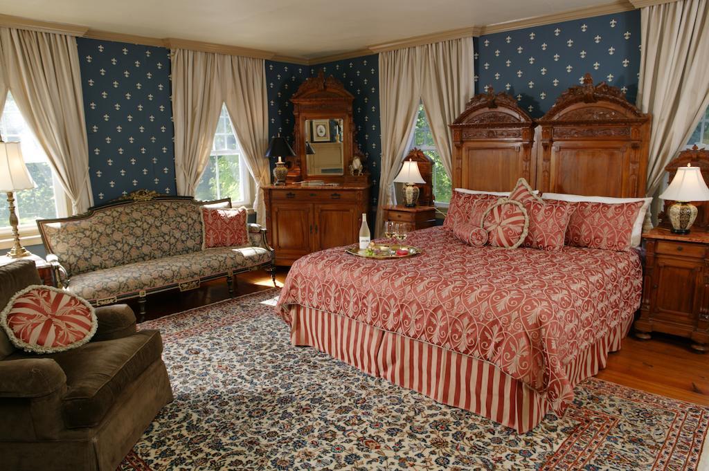 Cameron Estate Inn Mount Joy 객실 사진